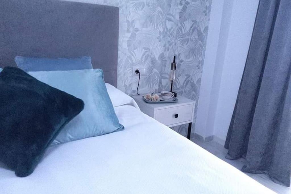 Love Rent4 Malaga Yolamar 贝纳尔马德纳 外观 照片