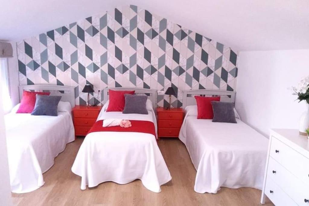 Love Rent4 Malaga Yolamar 贝纳尔马德纳 外观 照片